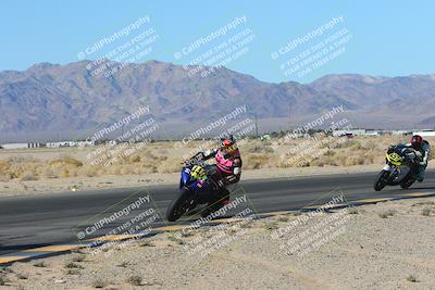 media/Jan-10-2025-CVMA Friday Practice (Fri) [[489e0da257]]/Group 4 and Trackday/Session 2 (Turn 4 Inside)/